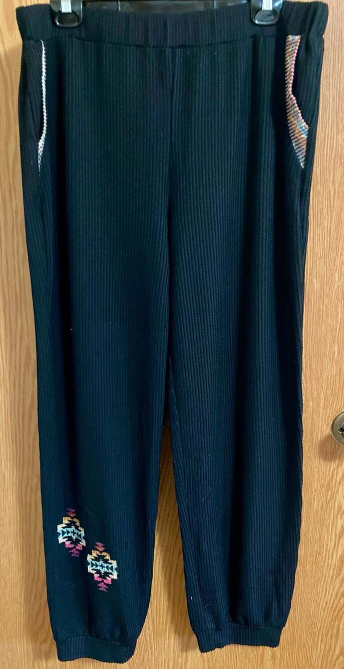 Sterling Kreek Women's Plus Size Midnight Aztec Joggers